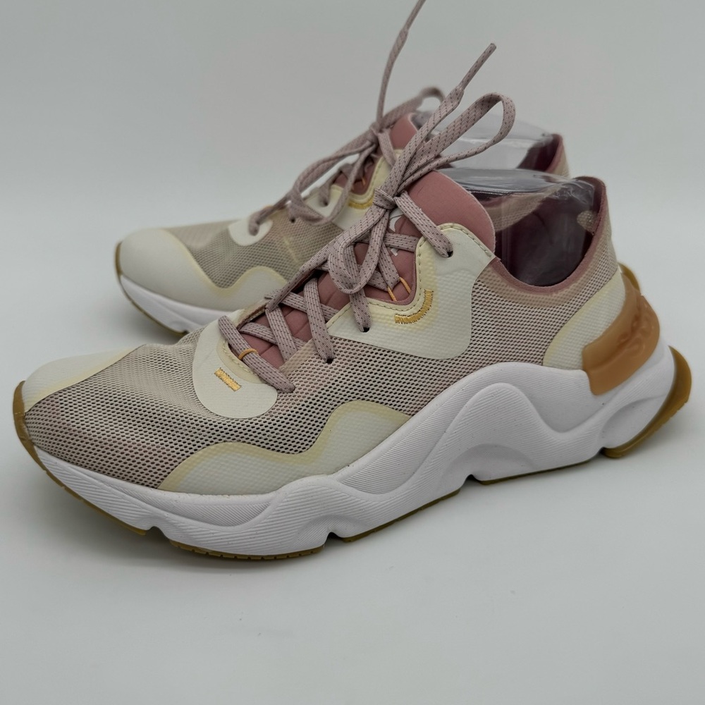 Sorel Kinetic RNEGD Cream/Pink Athletic Sneaker Size 8.5